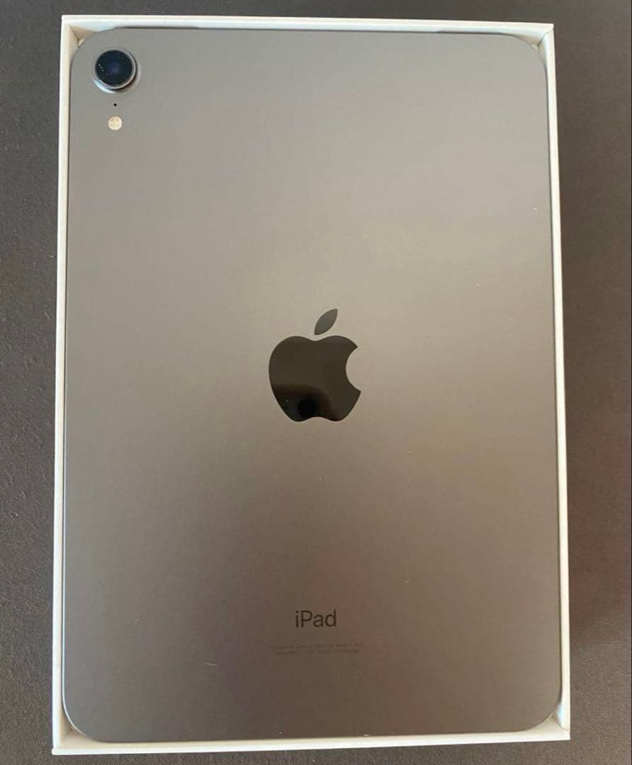 iPad mini 第6世代　64ギガ　純正カバー付き