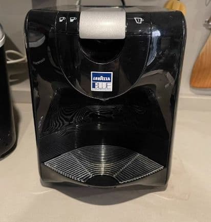 Lavazza Blue コーヒーメーカー 黒