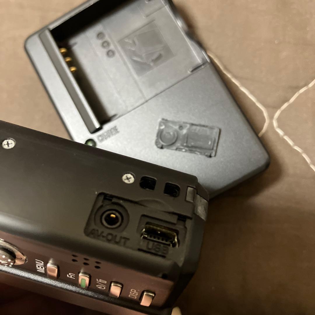 l**様 RICOH デジタルカメラ R10