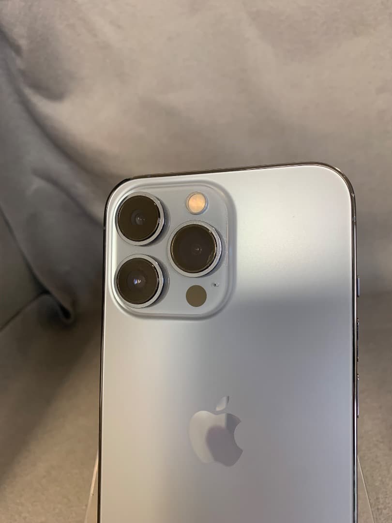 美品　国内版　SIMフリー　iPhone13　Pro 128GB