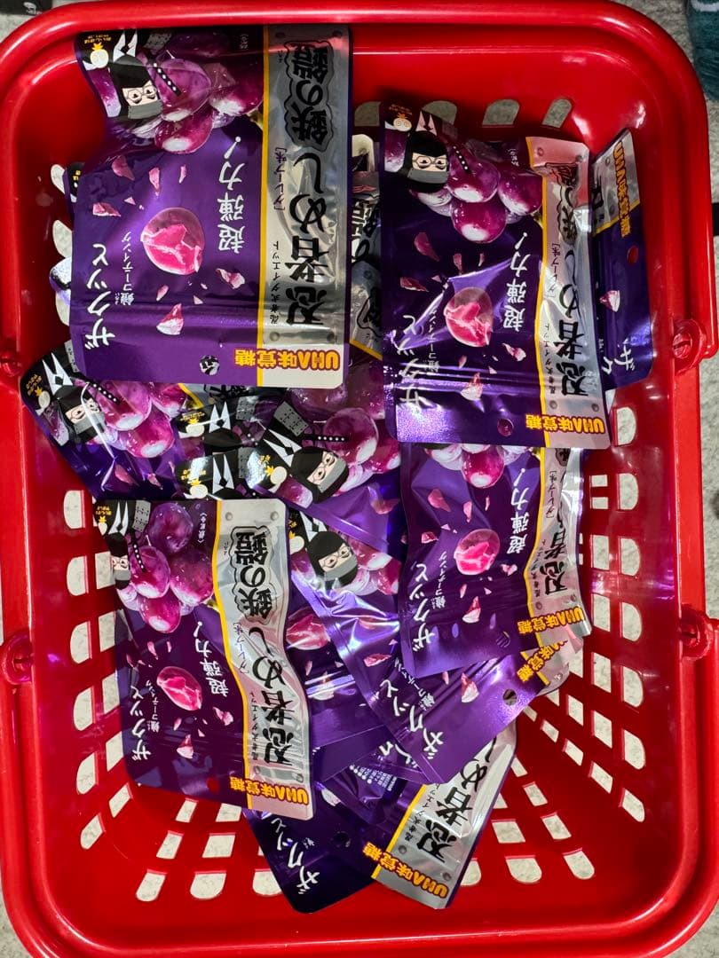 UHA味覚糖忍者めし鉄の鎧グレープ味 150袋