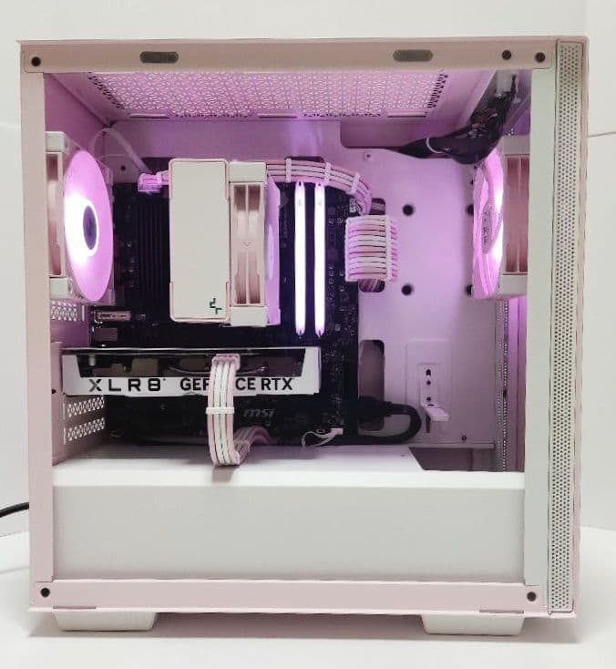 パステルピンクのゲーミングPC 新品パーツRyzen 5700X RTX4060