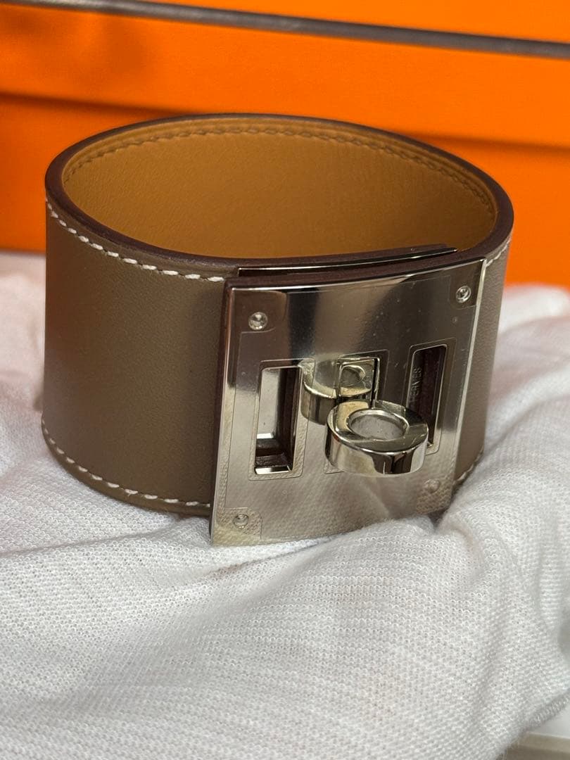 エルメスケリードッグ　ブラウン　バングル