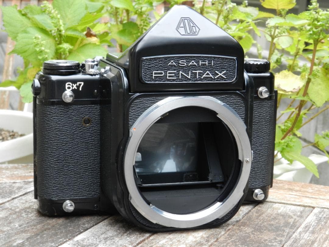 極美品　完動品　ASAHI PENTAX 67 中判フィルムカメラ　即撮影可