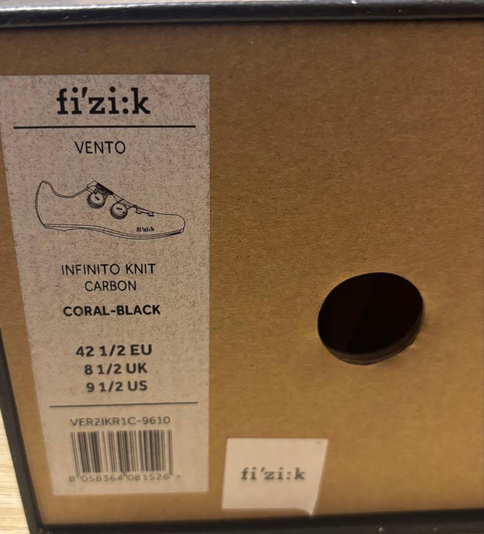 フィジーク　VENTO INFINITO KNIT CARBON