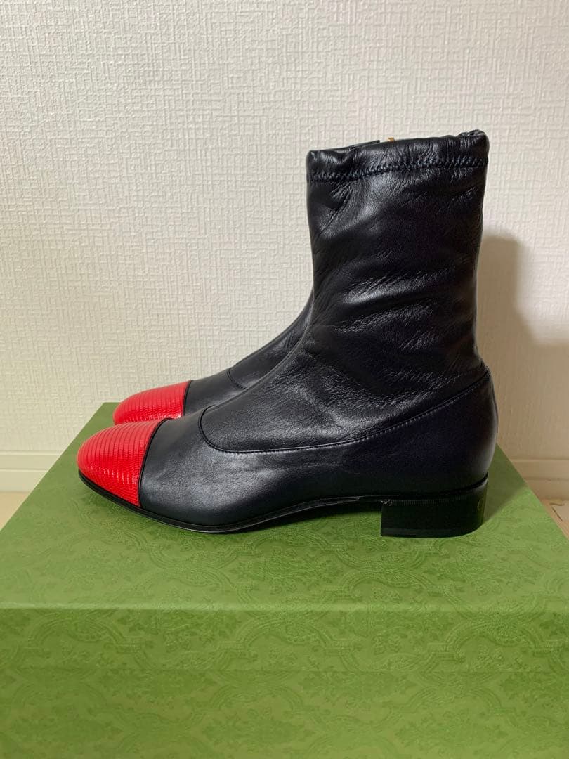 新品未使用　GUCCI バイカラーアンクルブーツ