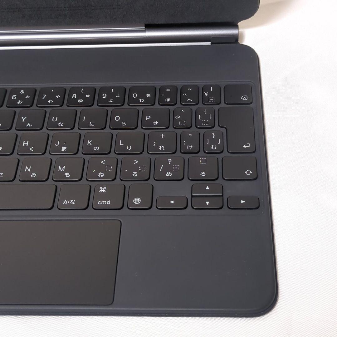 Applei Pad Magickeyboard 11インチ MXQT2J/A