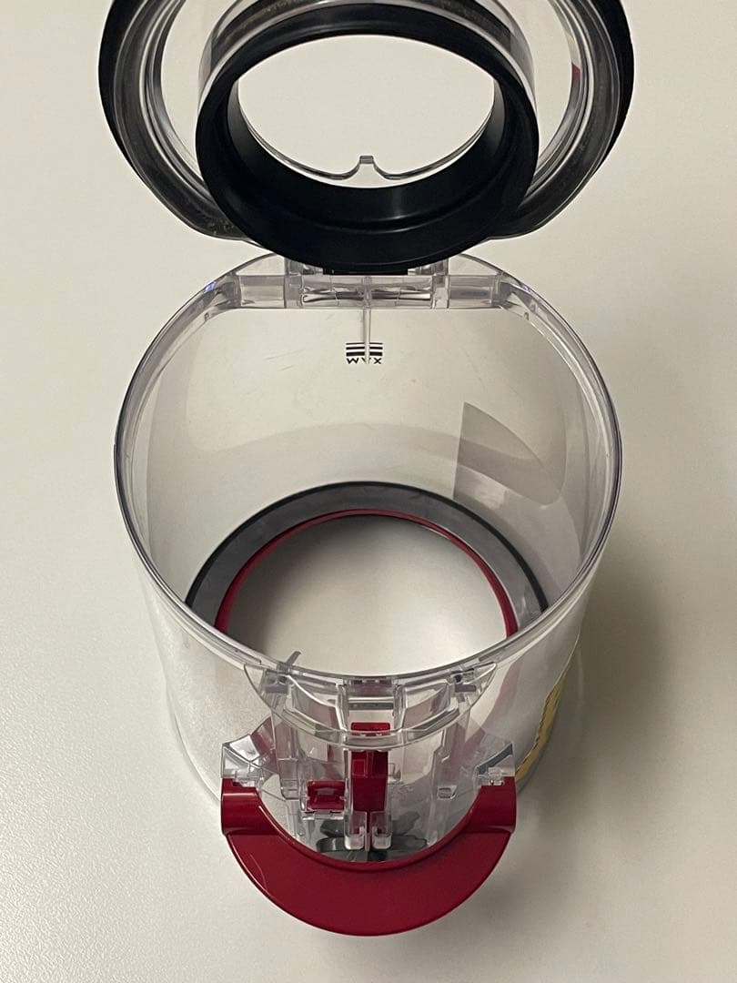 dyson v10 fluffy 本体＆純正ドック＆替えバッテリーとフィルター付
