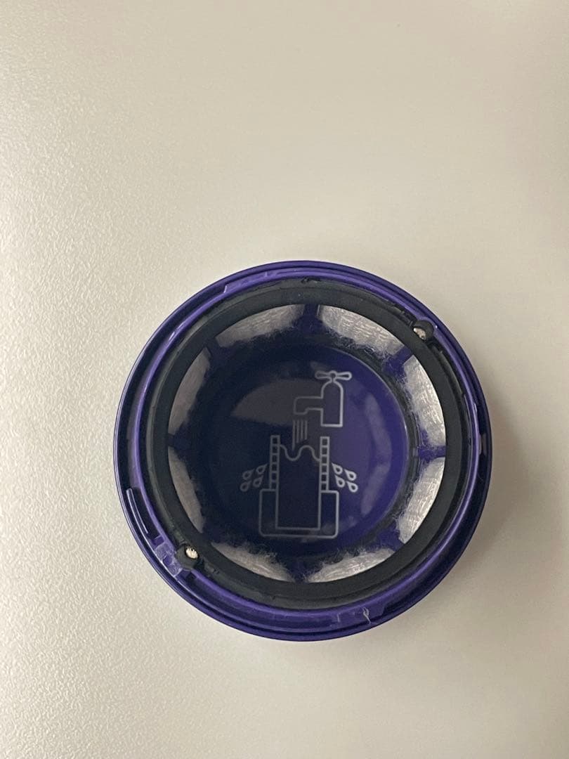 dyson v10 fluffy 本体＆純正ドック＆替えバッテリーとフィルター付