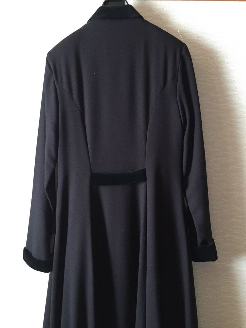 kaede 【英国で購入/未使用品】★ローラアシュレイ 黒ロングワンピース