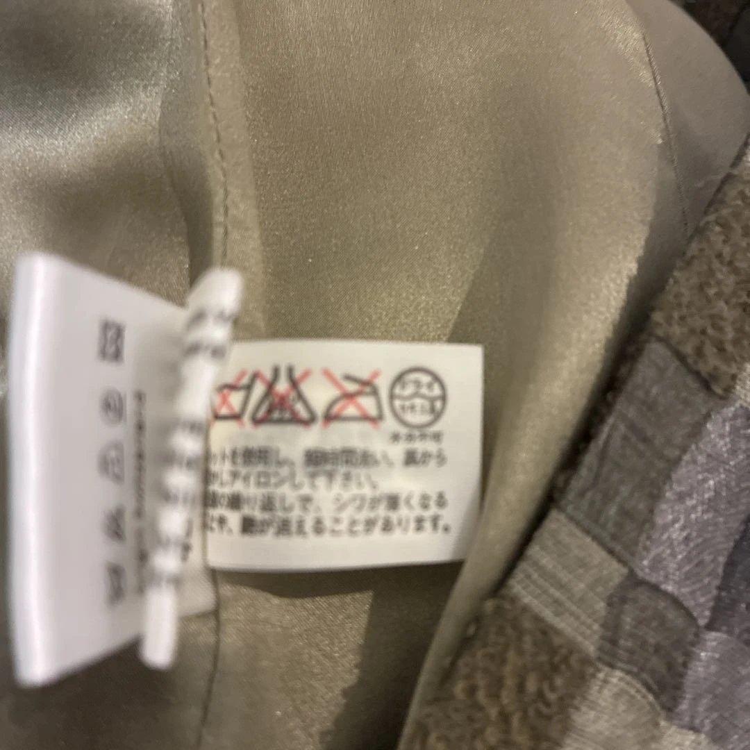 アクリス　ジャケットスカートオリーブ色　タグ付き