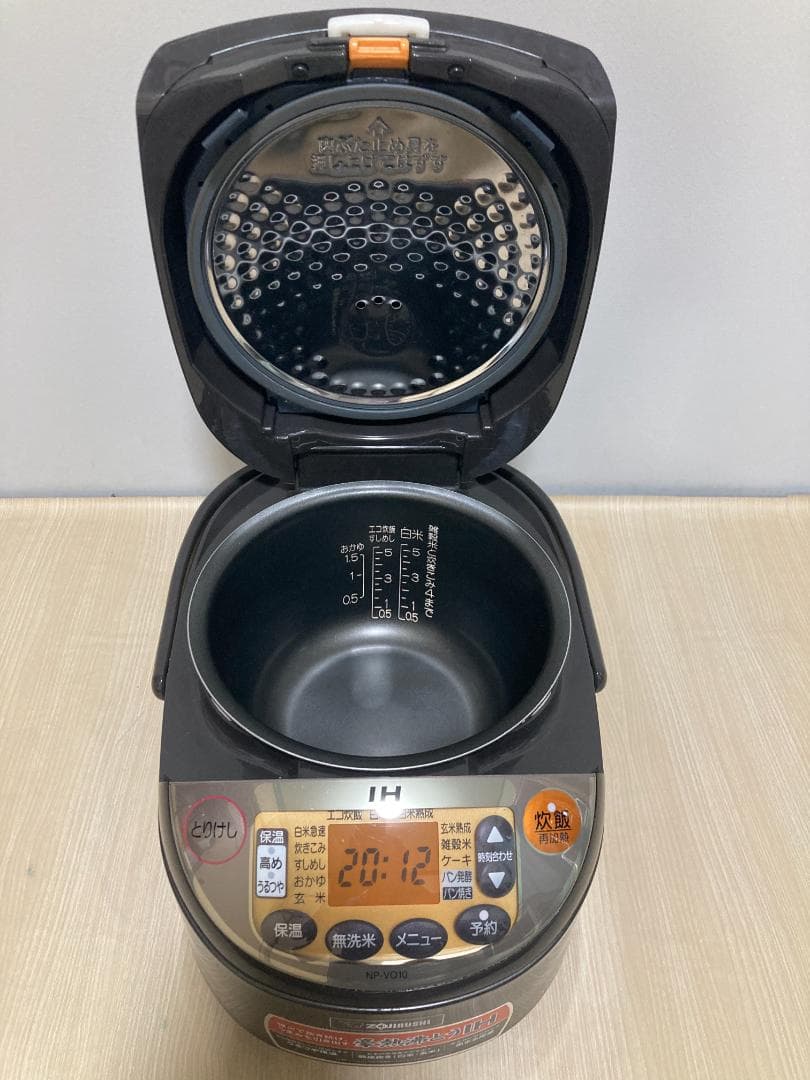美品ー象印　IHジャー炊飯器　NP-VQ10　ブラウン　5.5合炊　2018年製