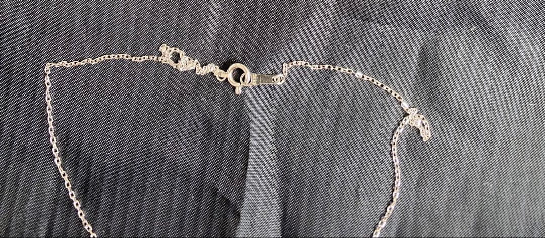 ホワイトゴールド18 花モチーフ ネックレス