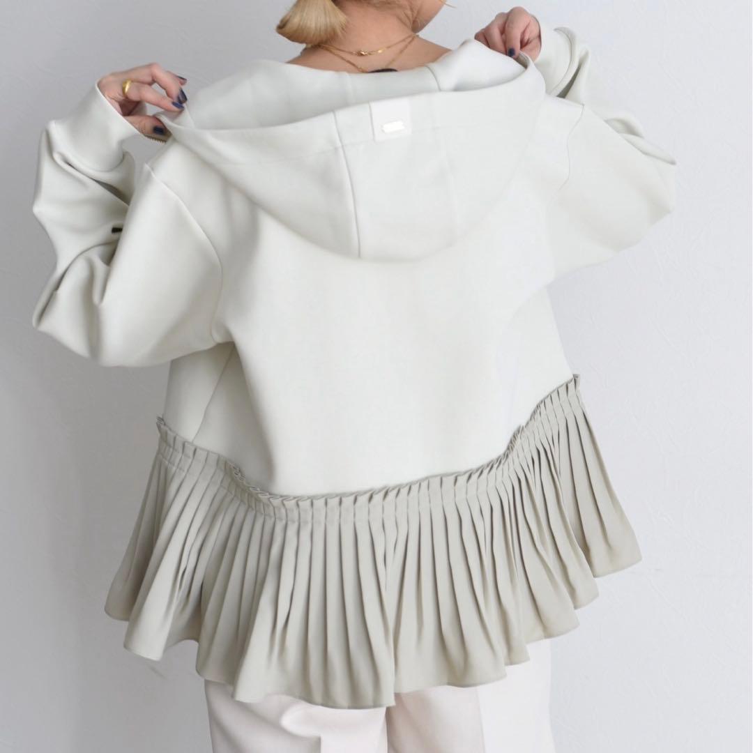 ⭐️完売品⭐️Eimee Lawプリーツヘム ダブルジップダンボールパーカー/グレー