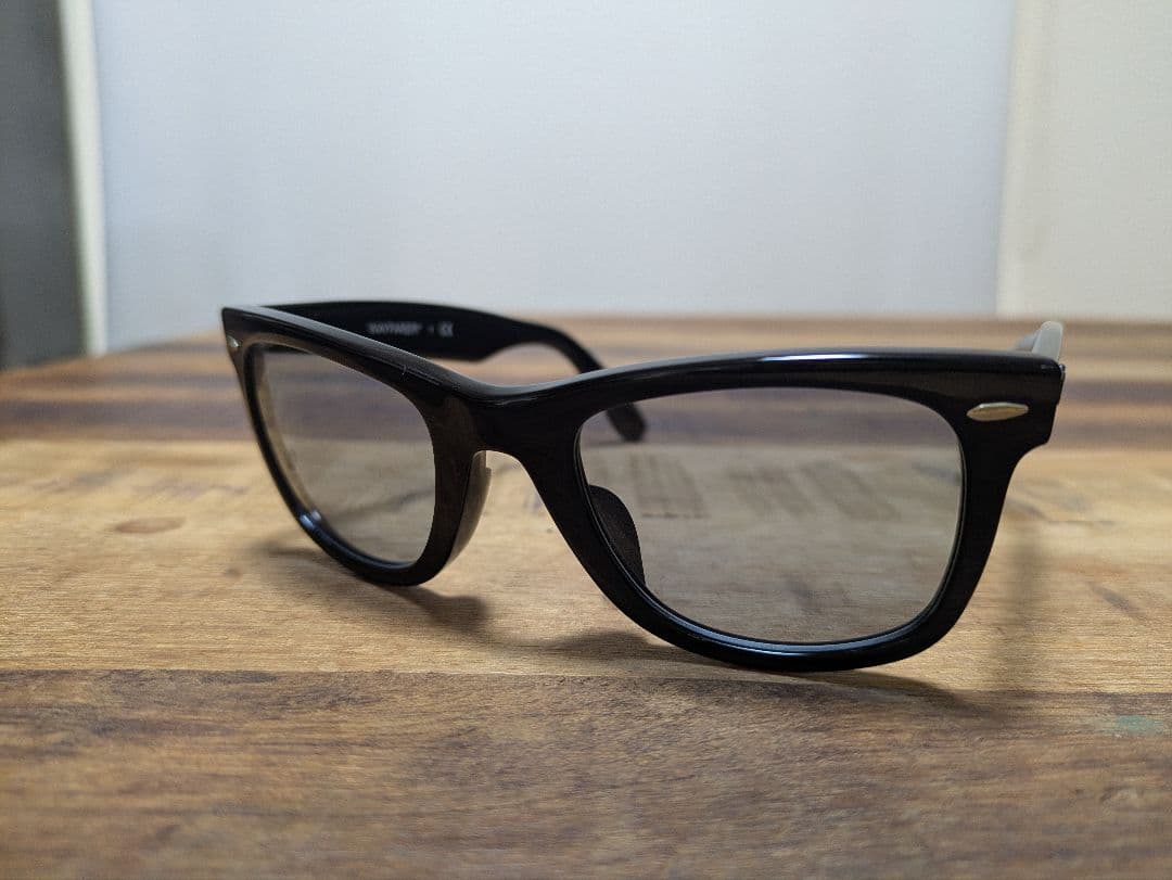 極美品！Ray-Ban レイバンサングラスRB5121F2000ウェイファーラー