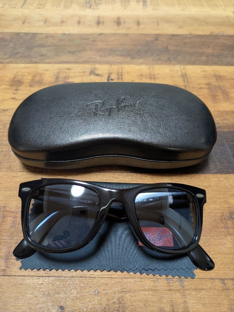 極美品！Ray-Ban レイバンサングラスRB5121F2000ウェイファーラー