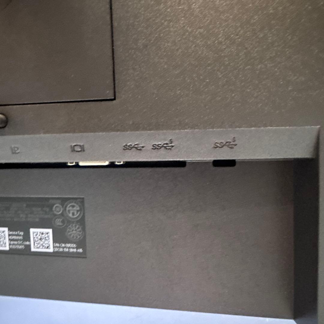 美品　DELL P2422Hモニター　ディスプレイ