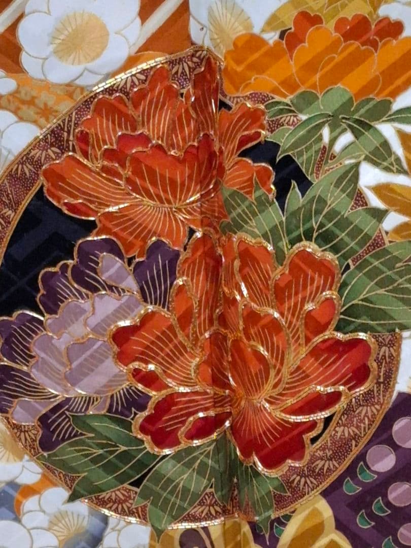 振り袖・帯２点セット　正絹 古典柄 綸子地　 舞華袋帯御所車　草花金糸刺