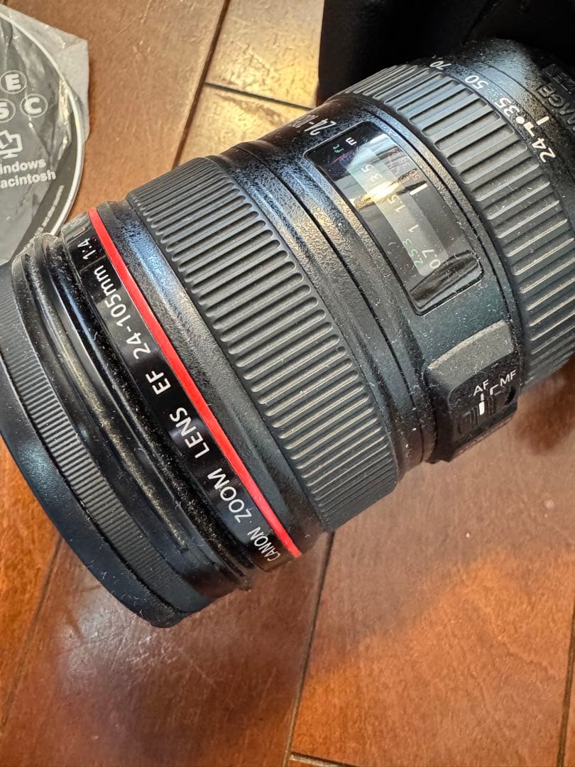 Canon EOS 6D デジタル一眼レフカメラ、バック付き