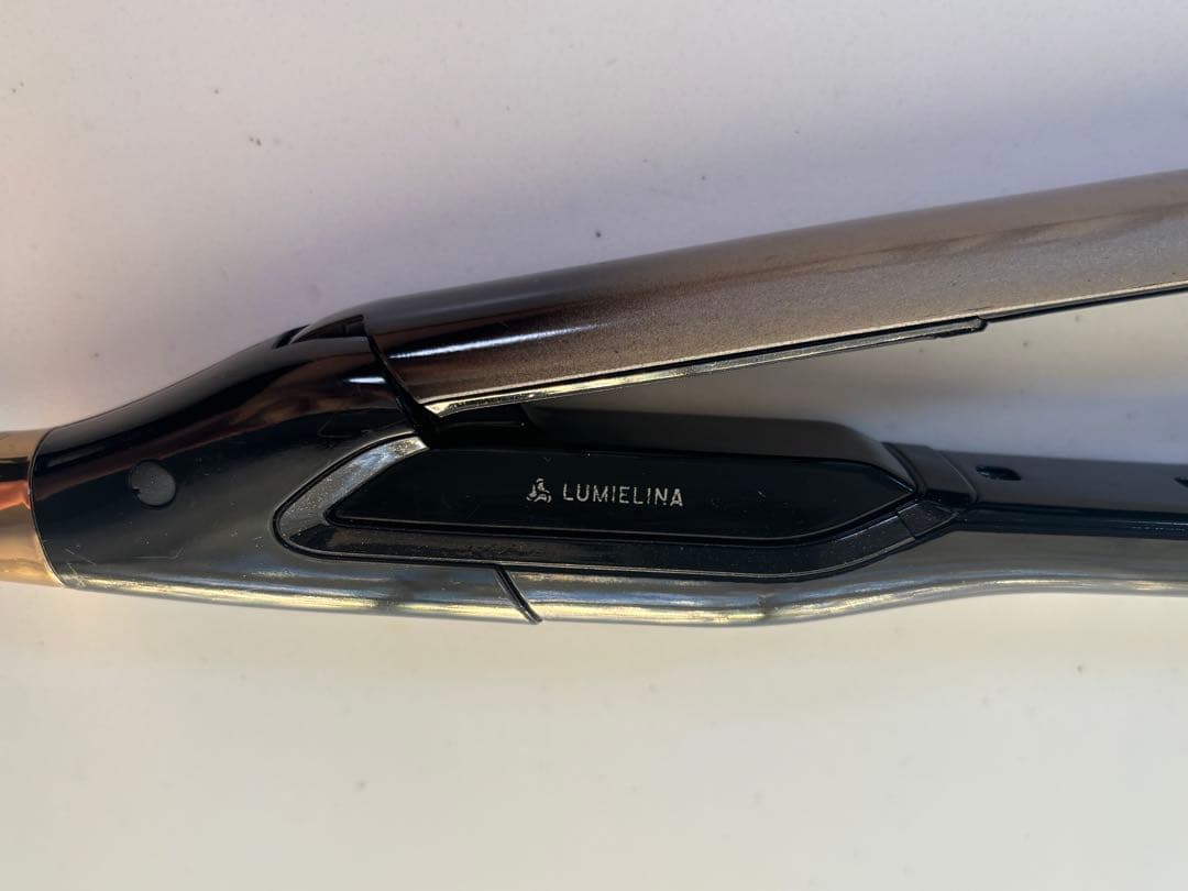 ヘアビューロン4Dストレートヘアアイロン