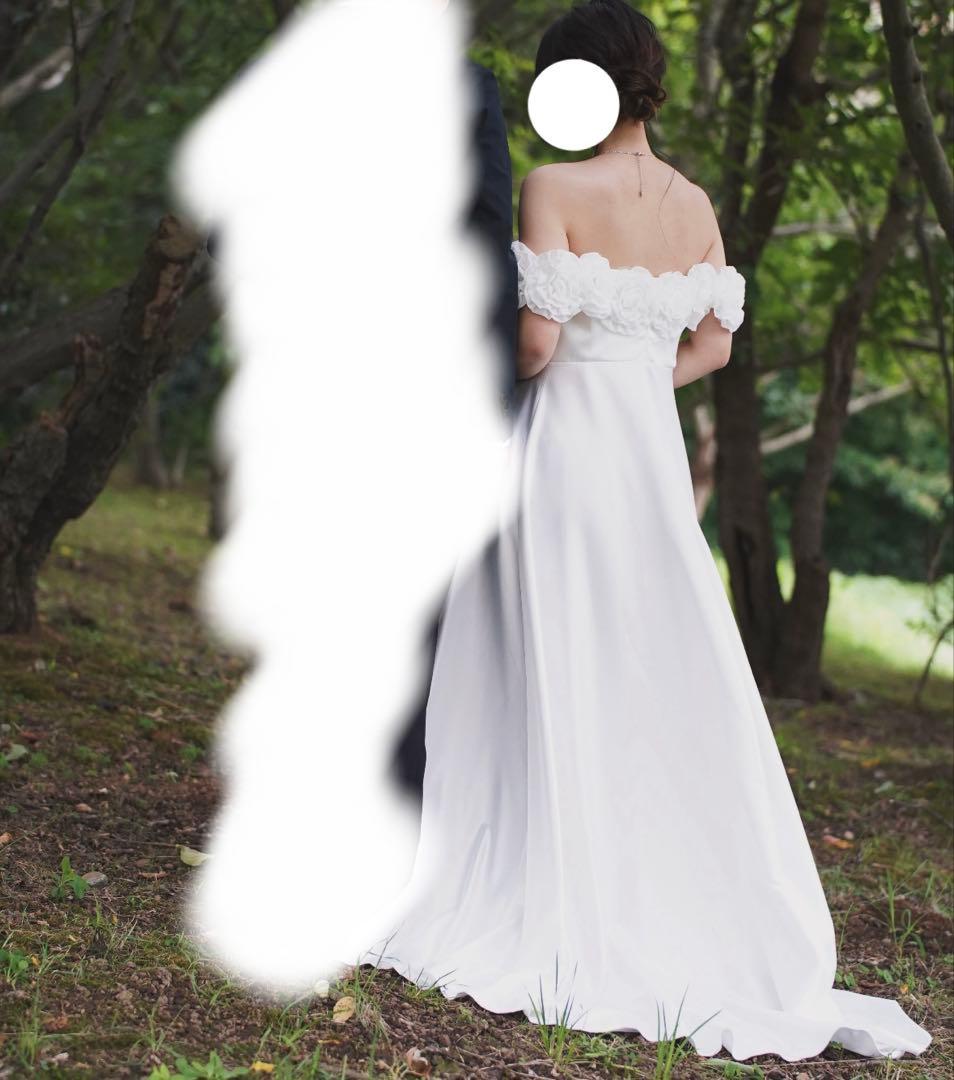 ★あゆ ★オフショルダー フラワー装飾 ウェディングドレス