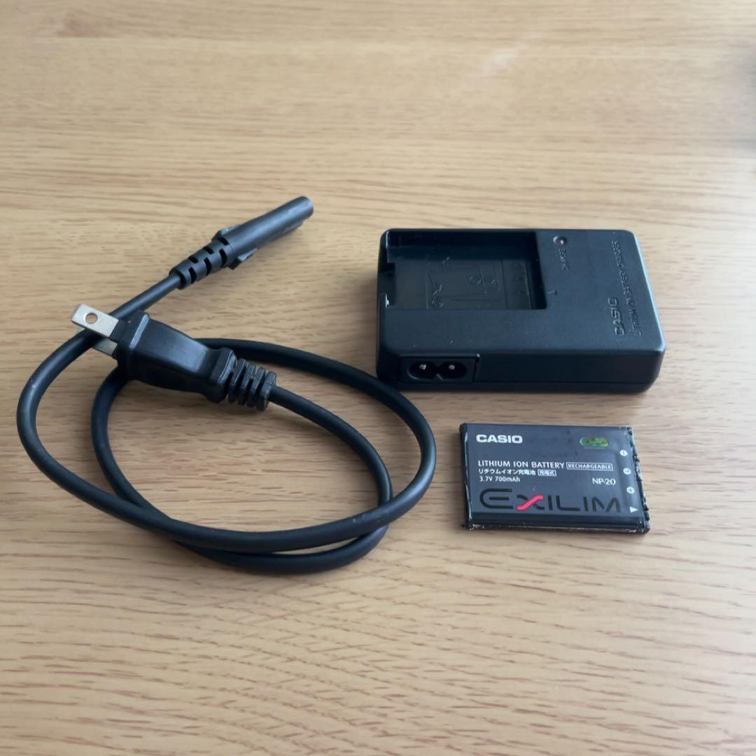 【美品】CASIO EXILIM EX-S770