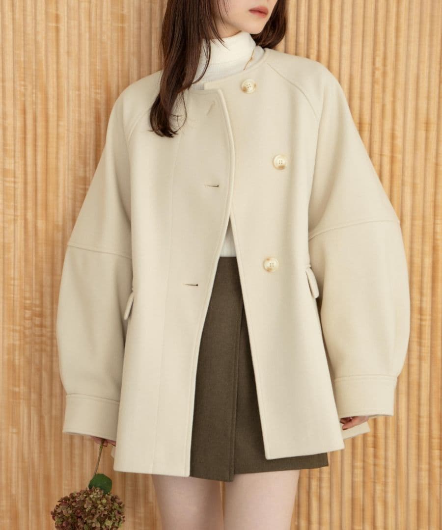 年末セール 新品紙タグ付き hinari ウェーブデザインミドルコート S