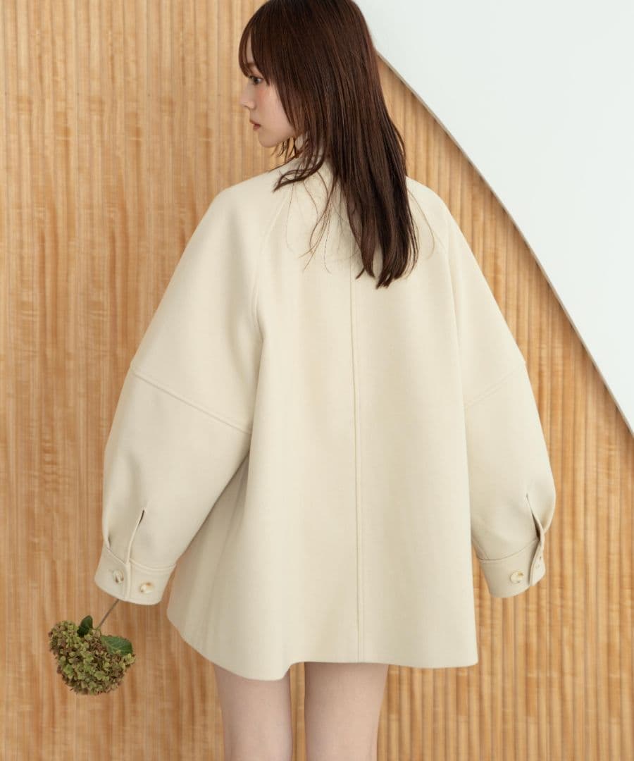 年末セール 新品紙タグ付き hinari ウェーブデザインミドルコート S