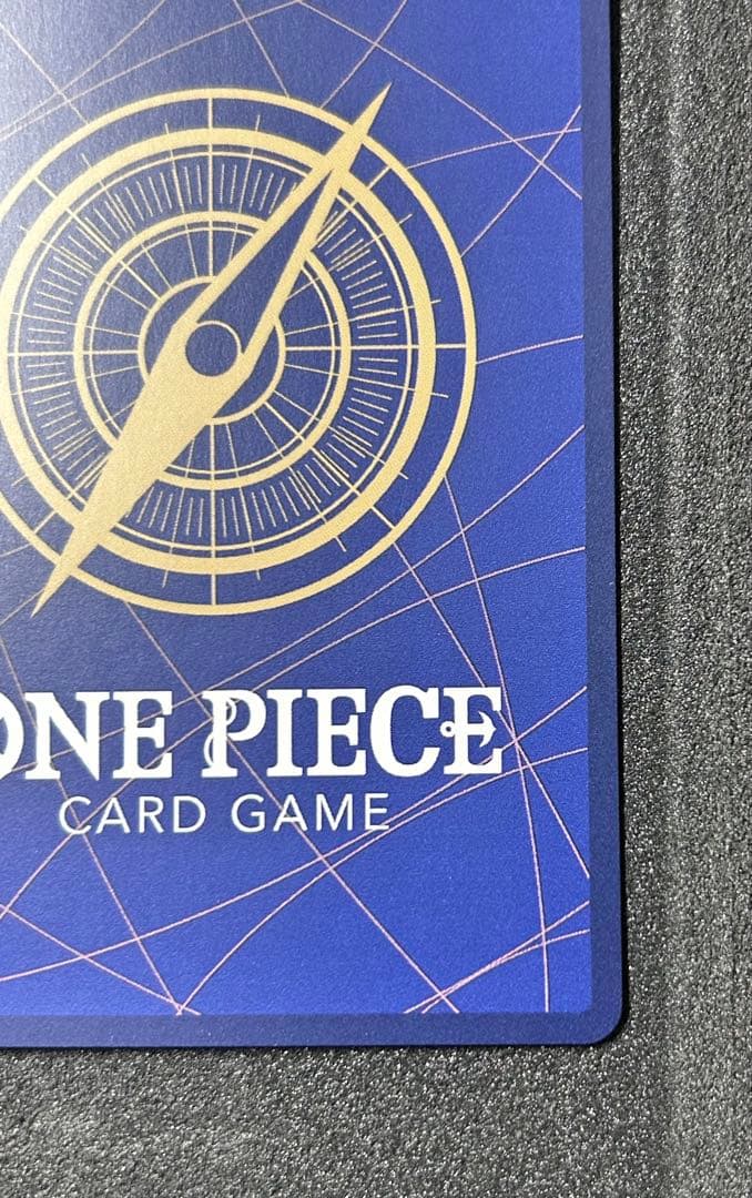 ワンピースカード ボア・ハンコック EB03-026 SP パラレル極小白かけ有