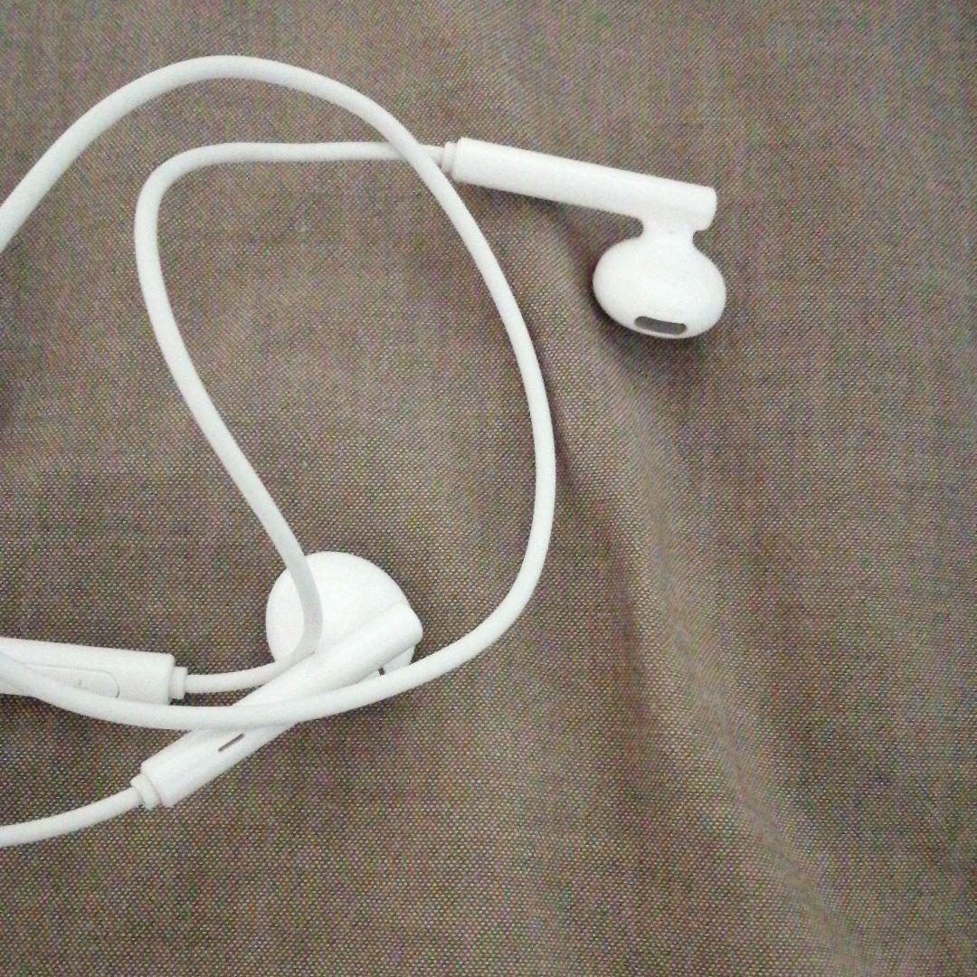 iPhone　イヤホン