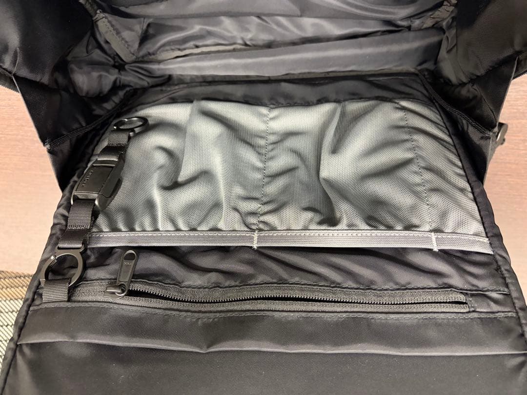 THE TOKYO TECHPACK AIR マットブラック