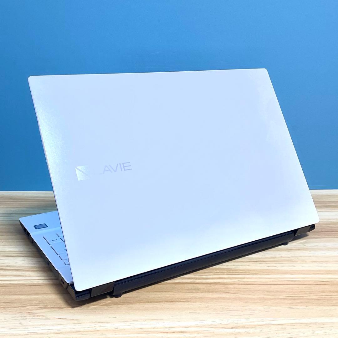 Windowsノート本体 NEC LAVIE/Corei7/16GB/SSD512GB/Blu-Ray