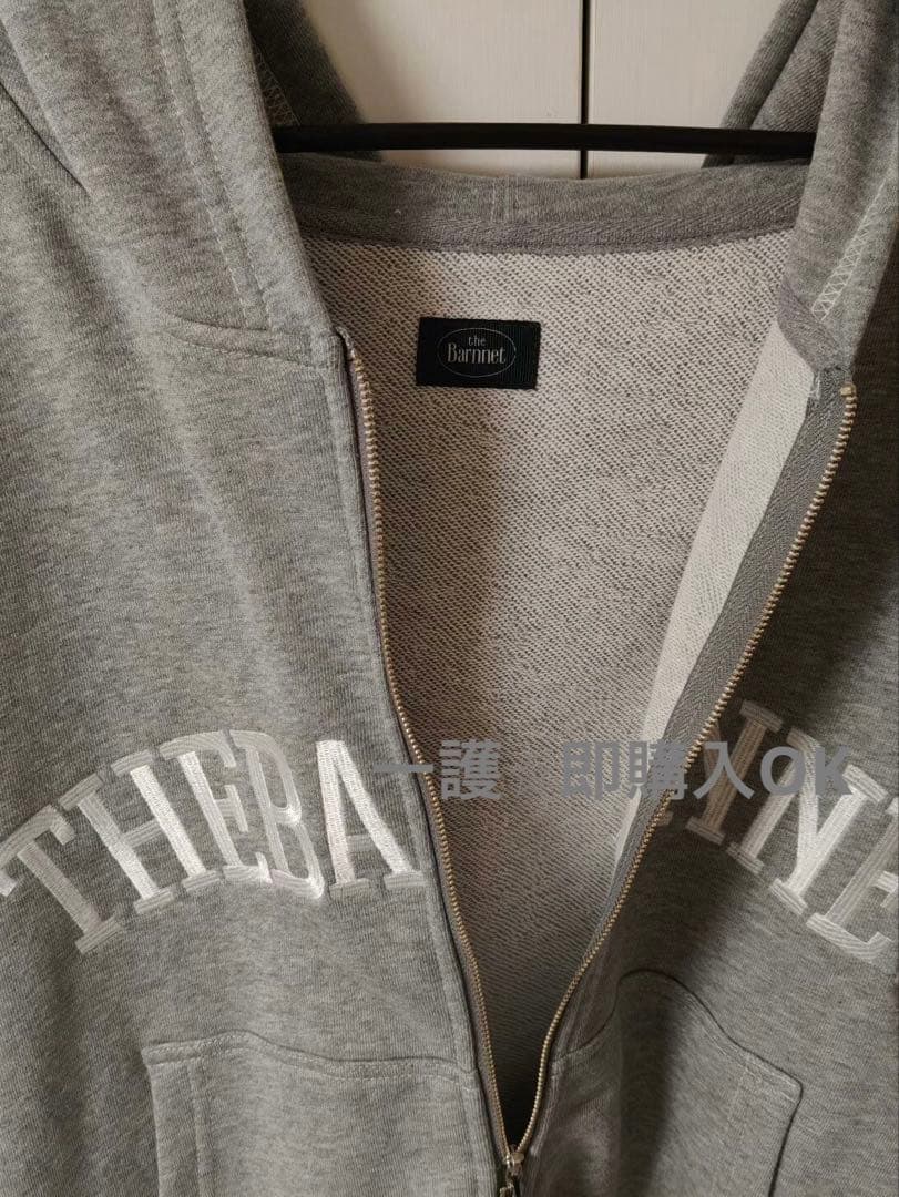 The Barnnet フード付きパーカー グレー 刺繍ロゴ