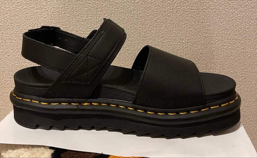 UK8ドクターマーチン Dr.Martens VOSS STRAP SANDAL