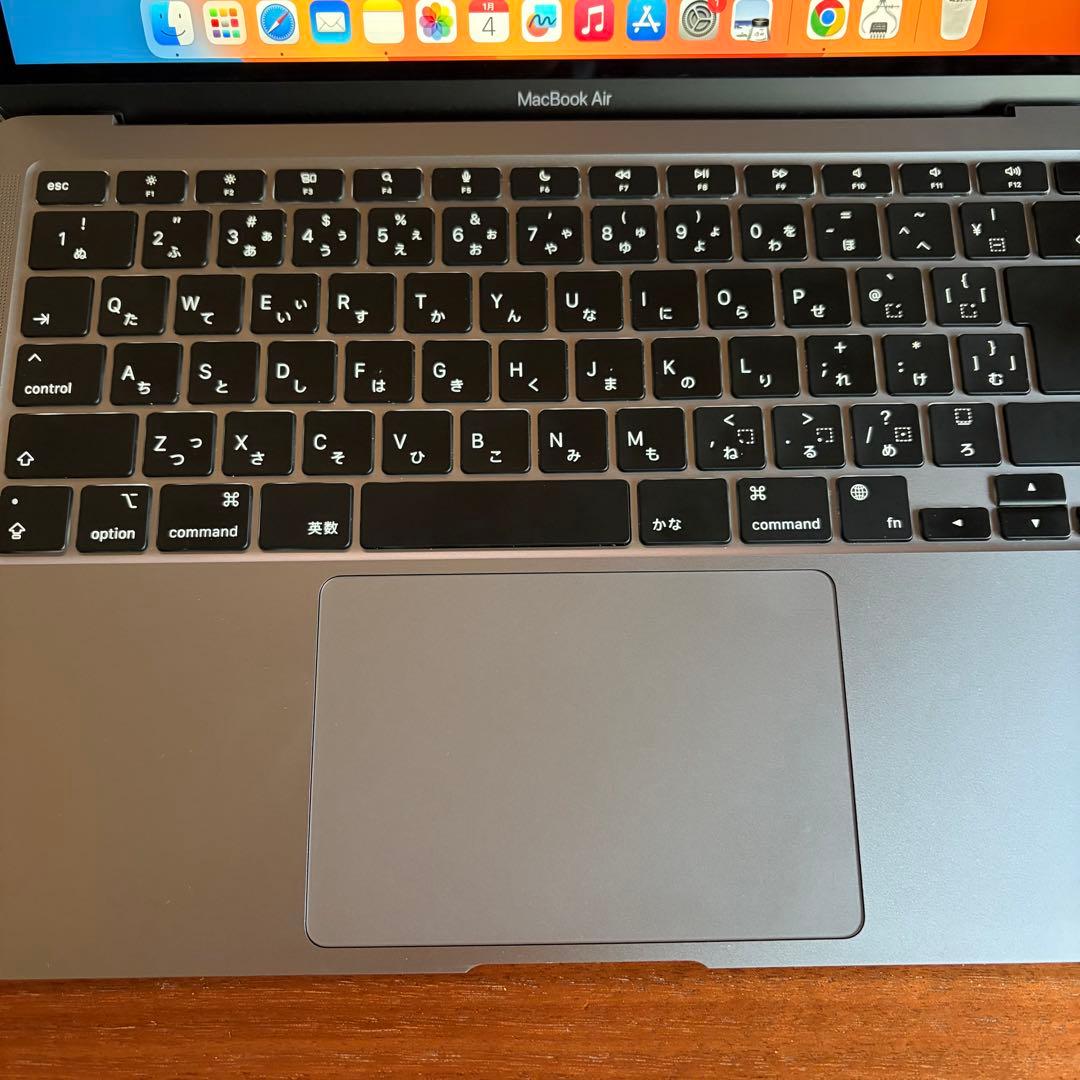 美品 充放電29回 MacBook Air 2020 M1 8GB 256GB