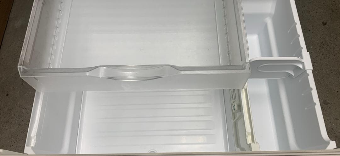 Panasonic 506L 冷蔵庫 真ん中野菜室 NR-JD5100S