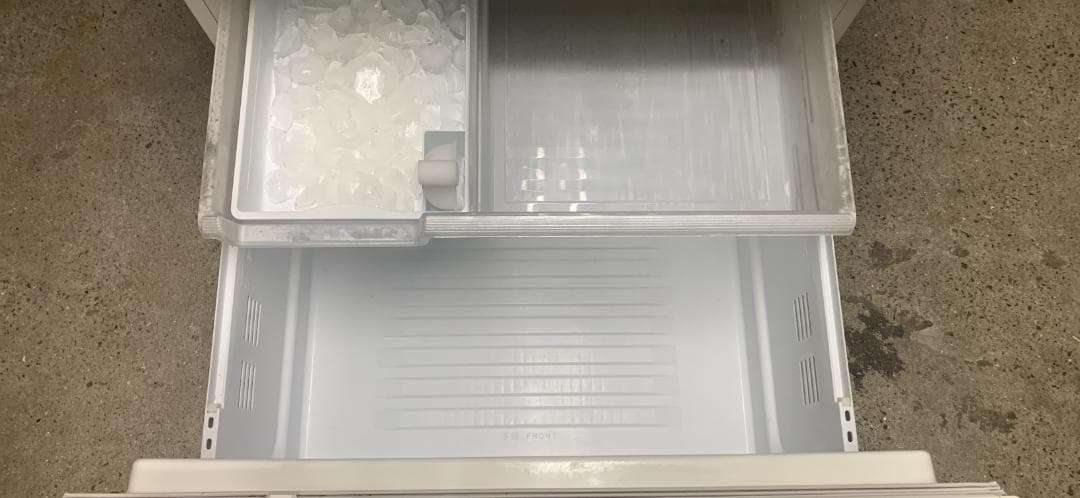 Panasonic 506L 冷蔵庫 真ん中野菜室 NR-JD5100S