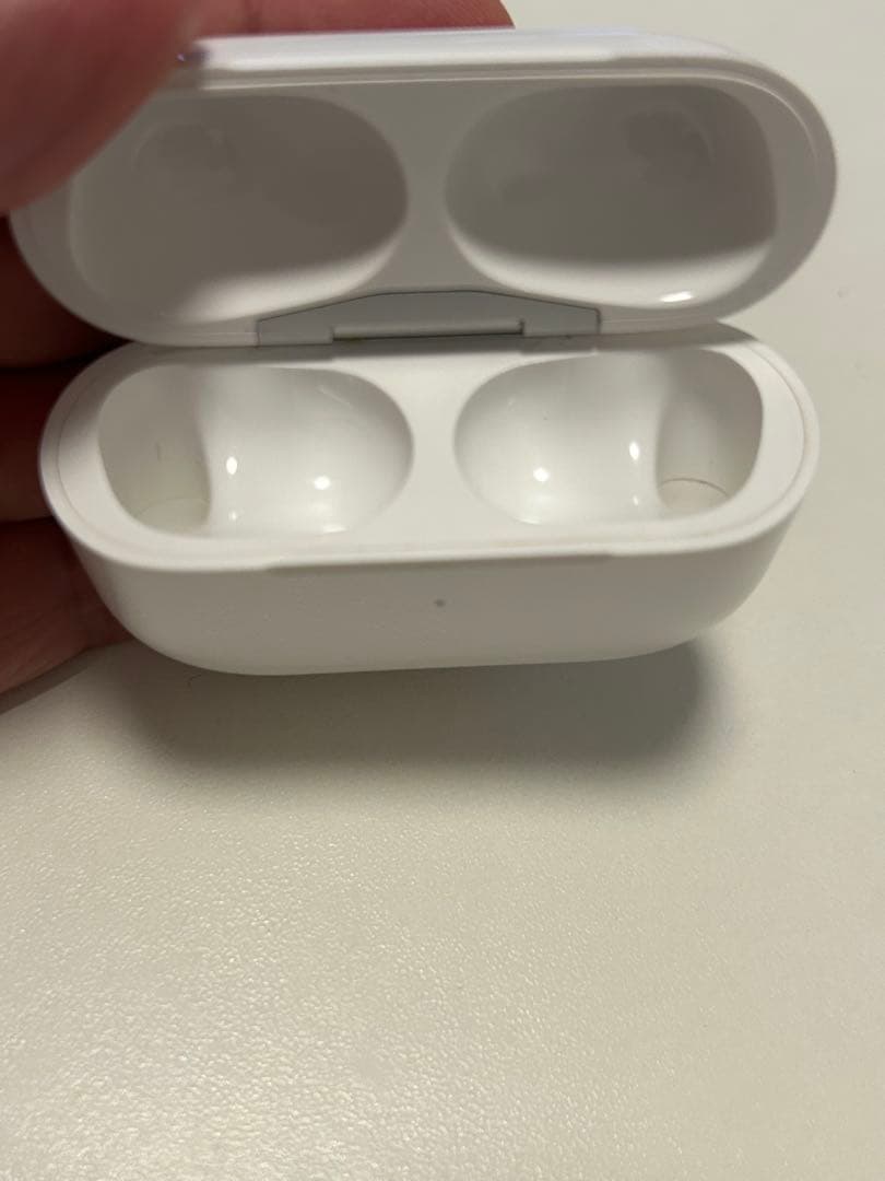 Apple air pods pro 第一世代
