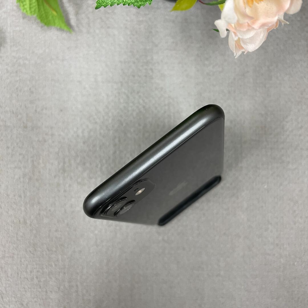 iPhone 11 64Gb ブラック 国内SIMフリー 送料無料