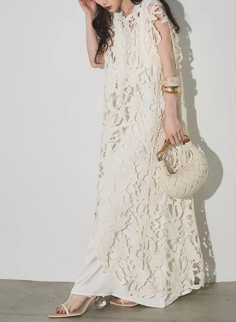 ANDREA AUBREY レースレイヤードワンピース　セレモニードレス