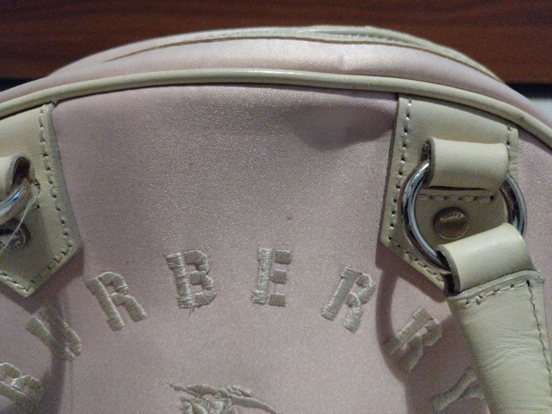 BURBERRY ピンク ハンドバッグ