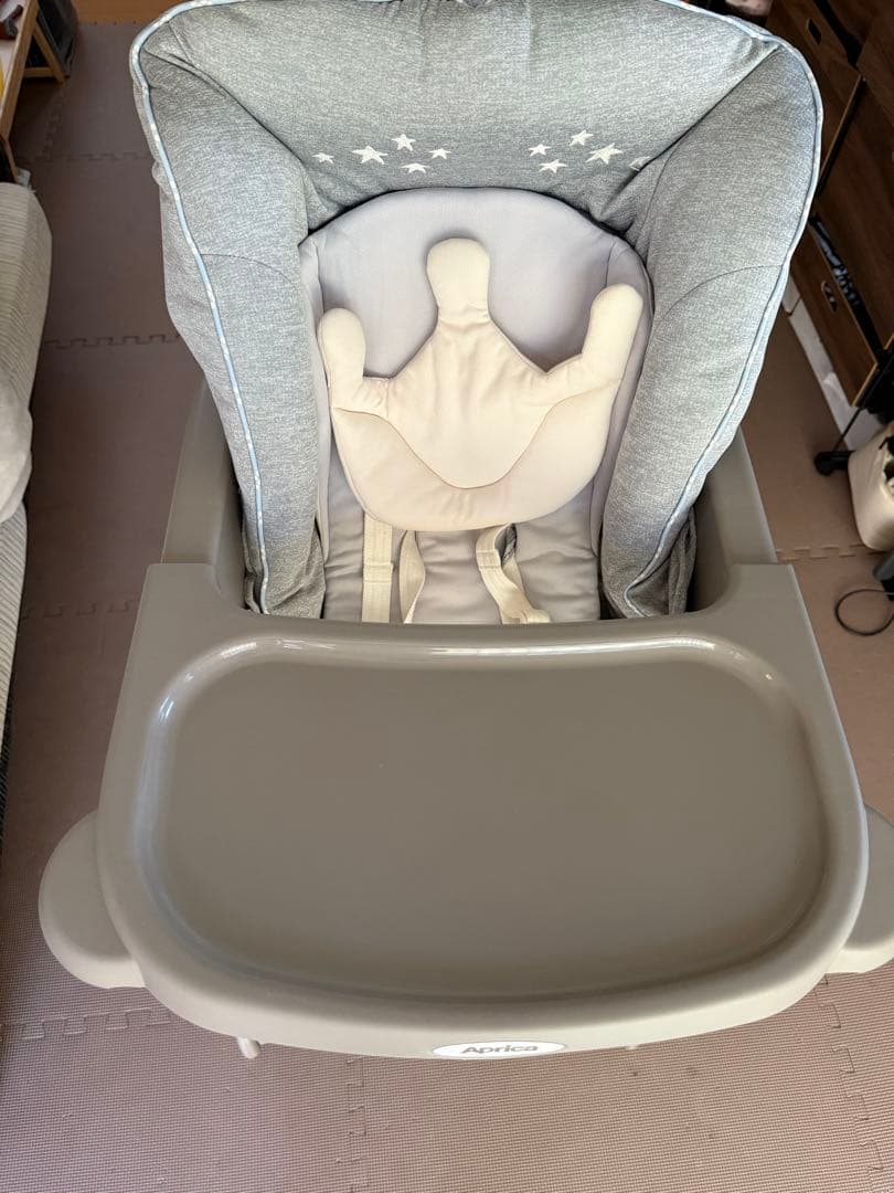 Aprica ユラリズム　スマート　ハイローチェア