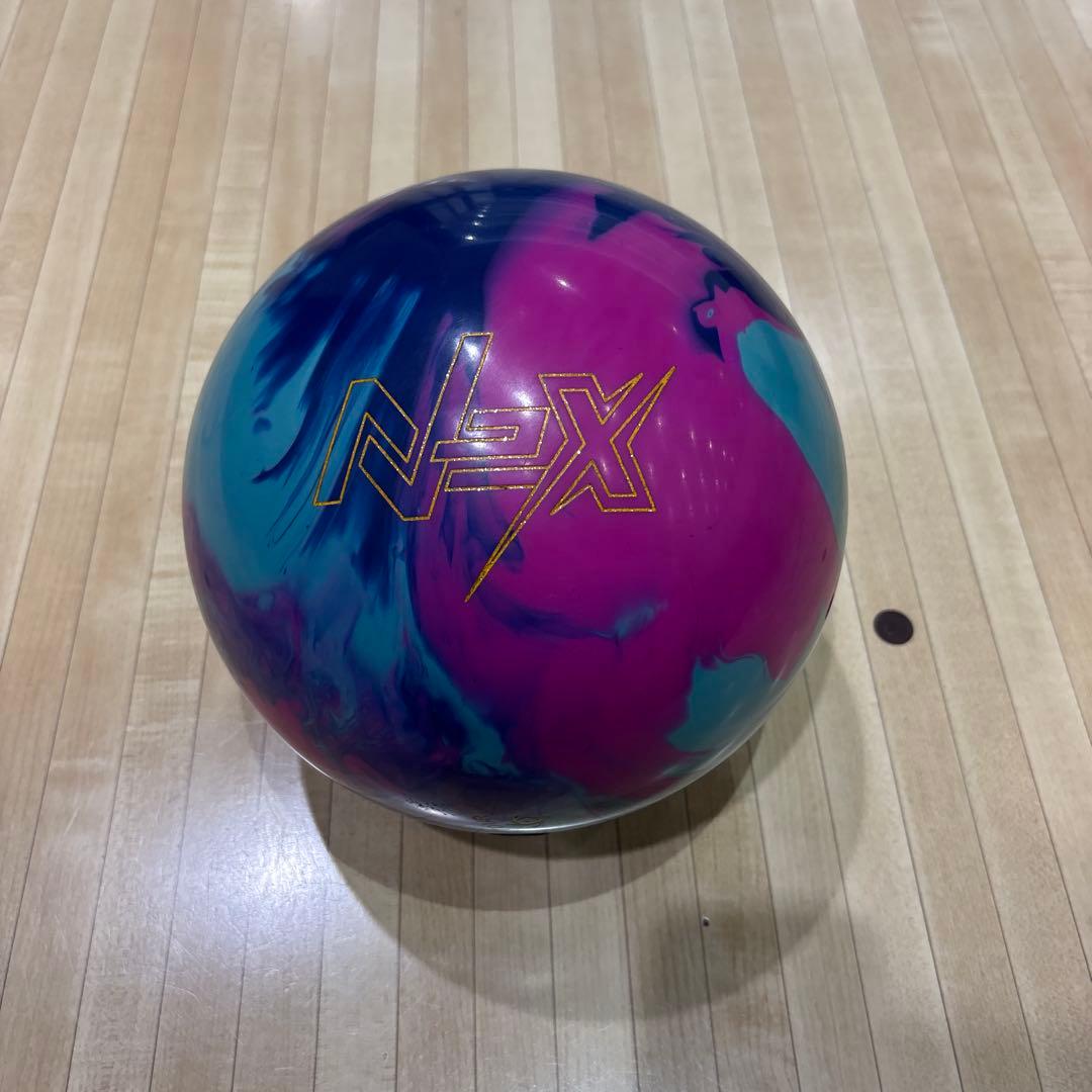 STORM　フィジックスツアー　ボウリングボール　15ポンド　サムレス