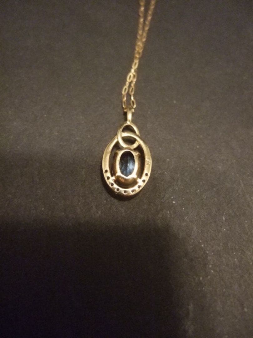 ベリテ　K10YG ブルートパーズ/ホワイトトパーズ ネックレス