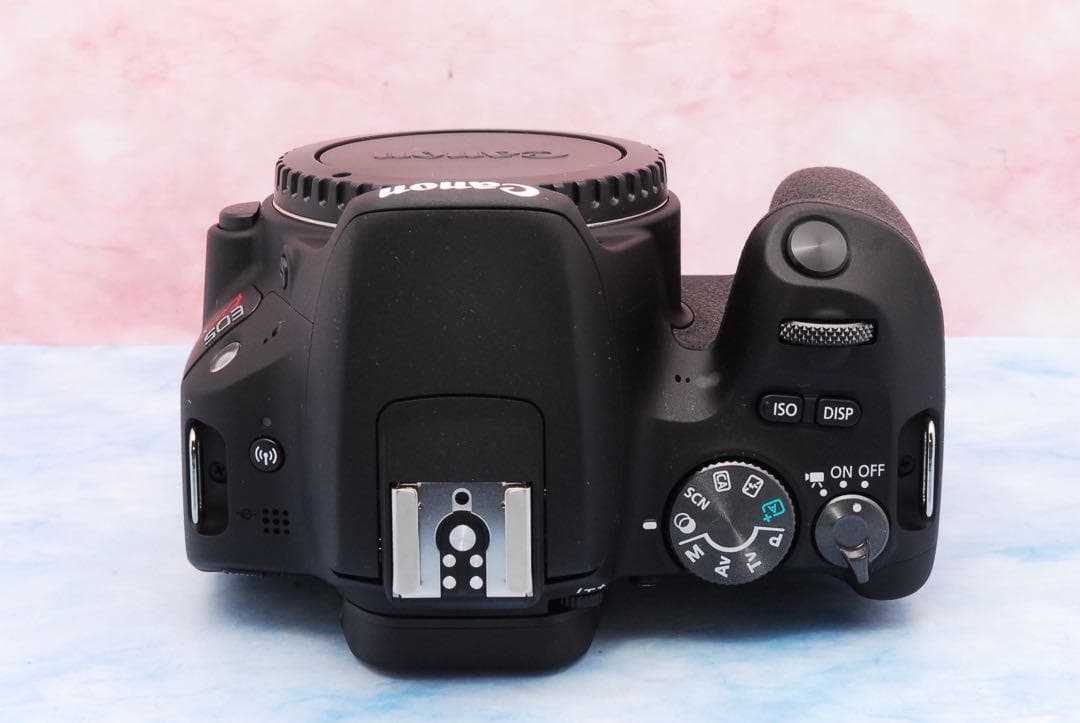 キャノン Kiss X9★一眼レフカメラ★高性能レンズ付★Wi-Fi搭載