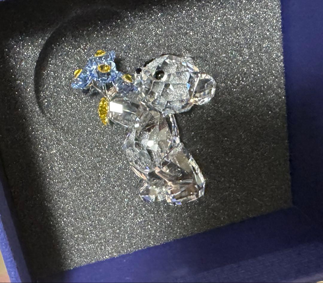 スワロフスキーSWAROVSKI KrisベアForget me not