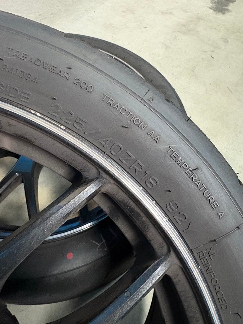 RAYS HOMURA 18インチ　8J タイヤCRS225/40R18