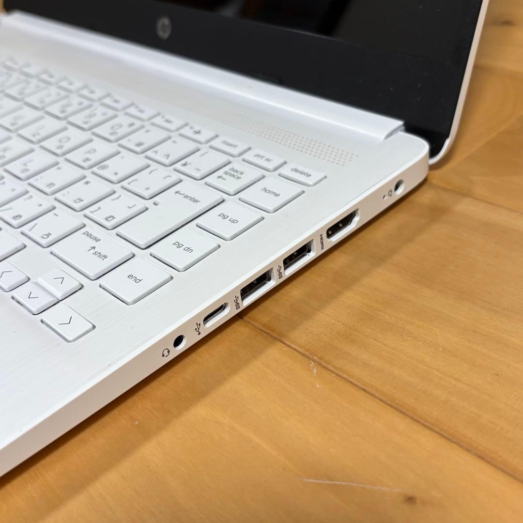 HP Laptop 14s ホワイト ノートパソコン