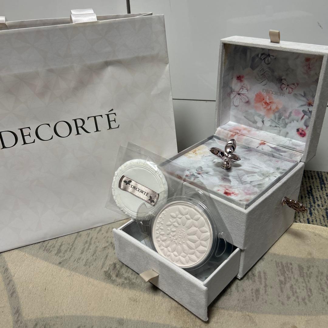 コスメデコルテ　マルセルワンダース