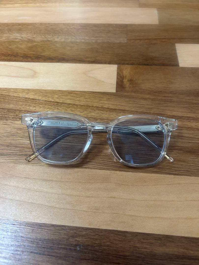 ジェントルモンスター　GENTLE MONSTER クリアフレーム サングラス